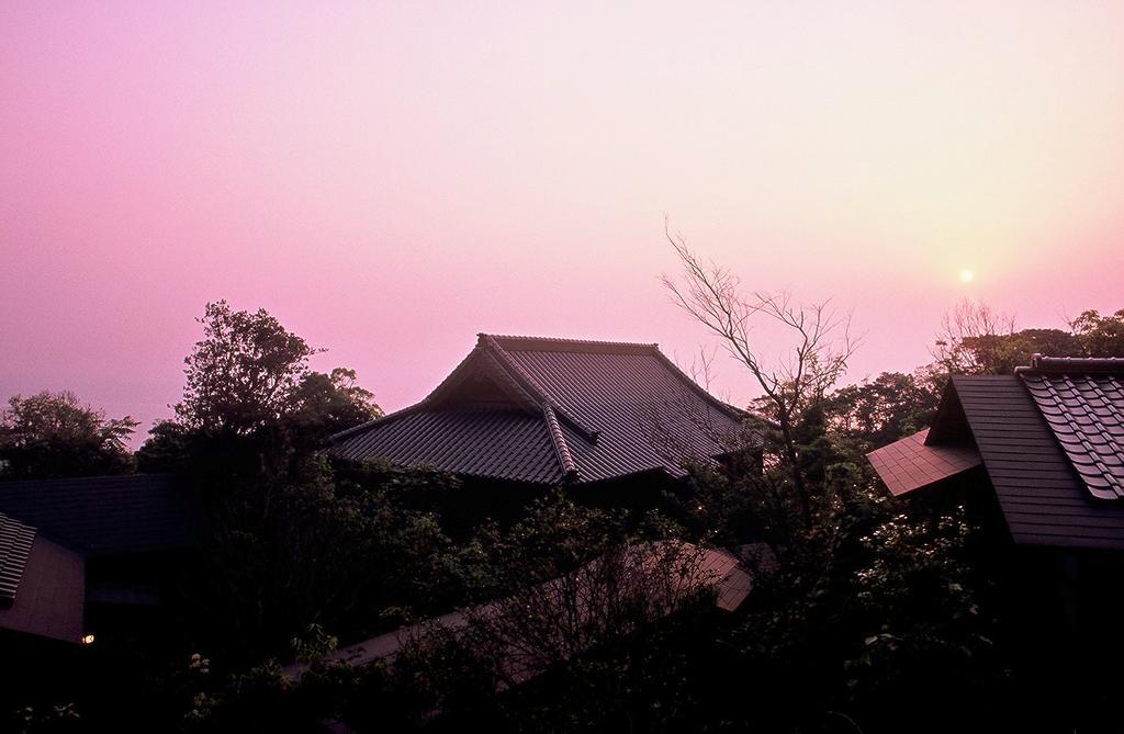 Ishiyama Rikyu Gosoku No Kutsu Hotel Amakusa  Eksteriør billede